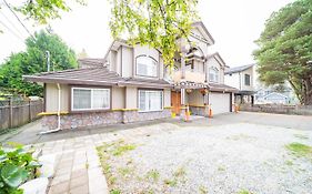 Lee'S Place
